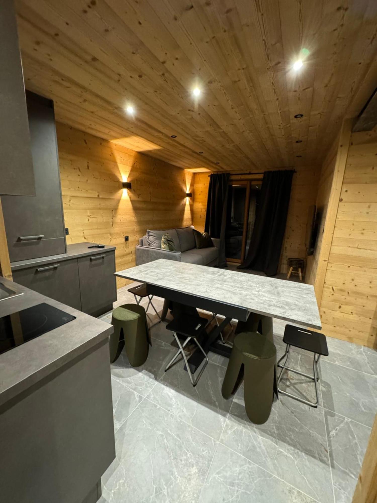 Appartement Familiale Residence Les Vans Recoin 1650 Chamrousse Exterior foto